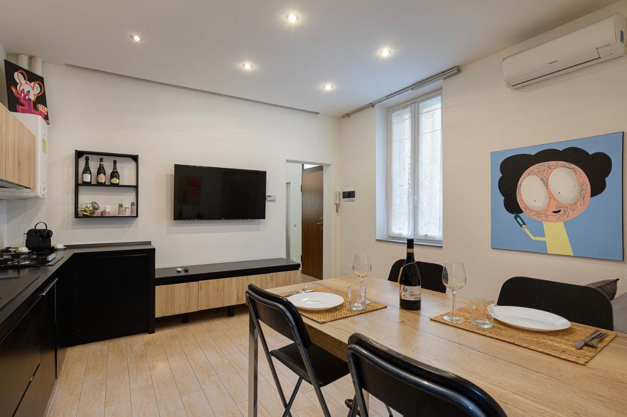 Old Town Pavia Apartment Bagian luar foto