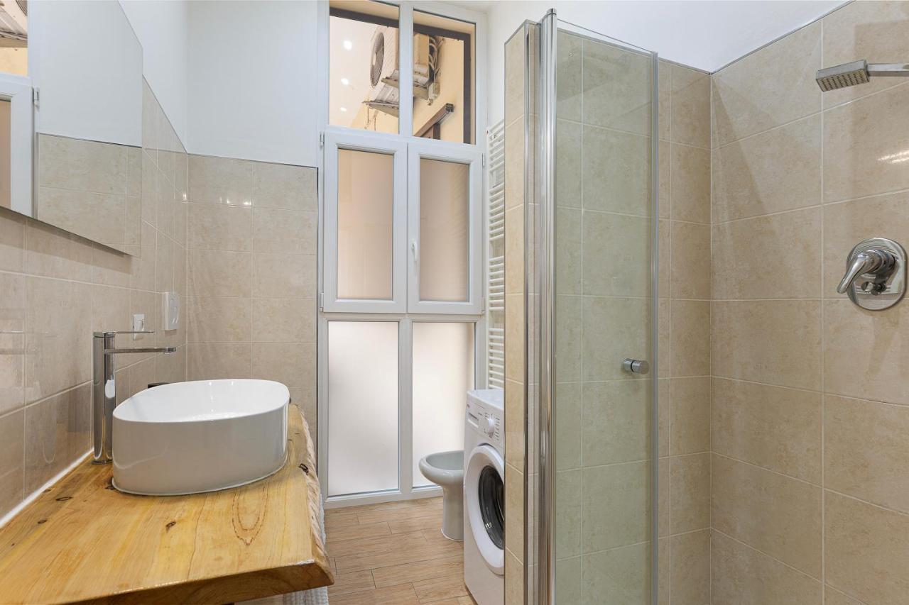 Old Town Pavia Apartment Bagian luar foto