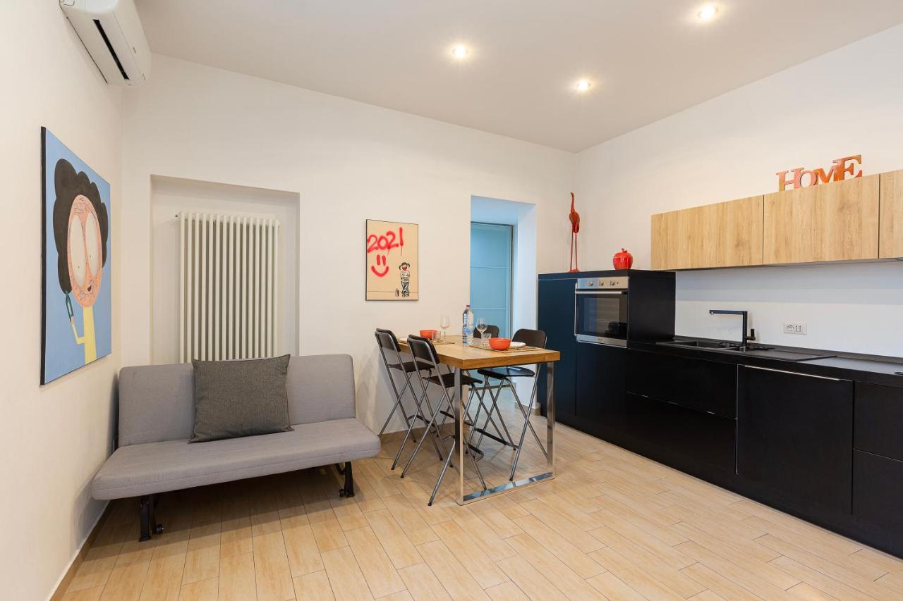 Old Town Pavia Apartment Bagian luar foto